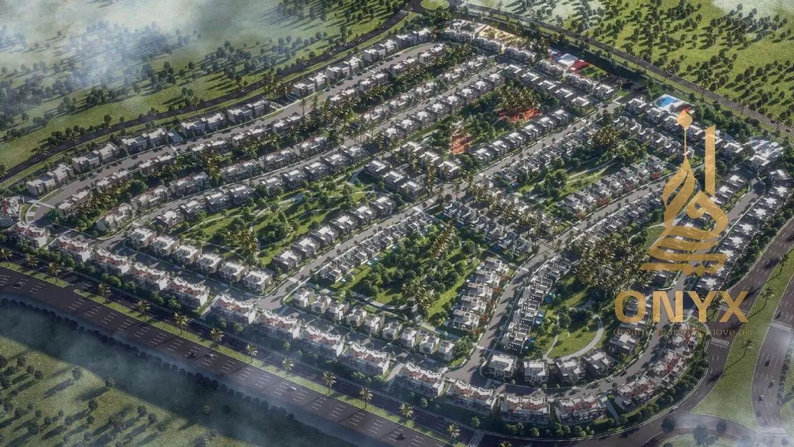 Luxury Apartment Overlooking Lakes in a Prime Location