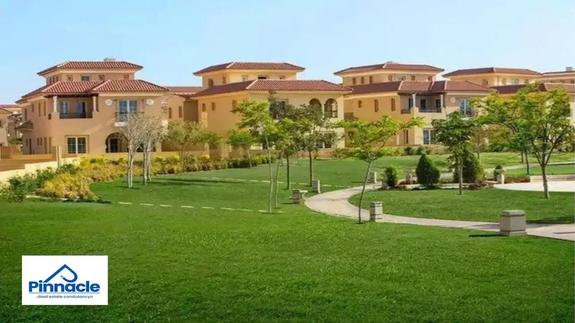 Luxury Villas in Waterway Area