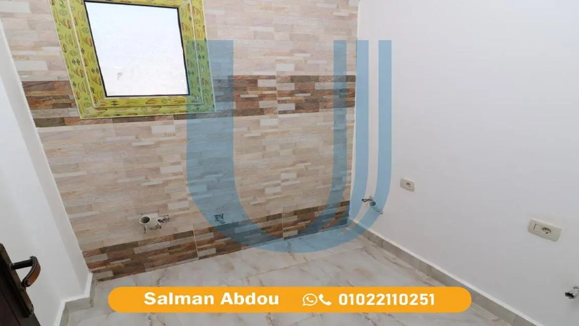 شقة فاخرة للبيع ببرج حديث في قلب المدينة