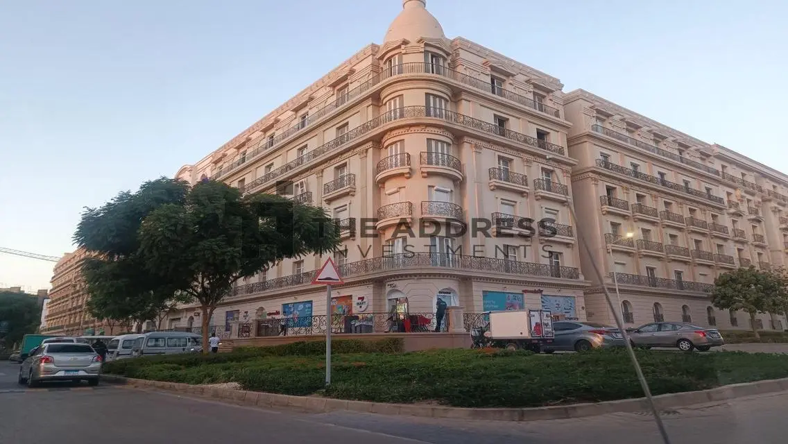 شقة فاخرة 3 غرف نوم بمواصفات مميزة وإطلالة ساحرة
