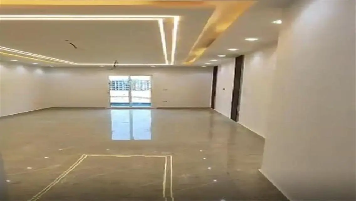 Luxury 5-Bedroom Villa in R7 with Private Pool and Garden