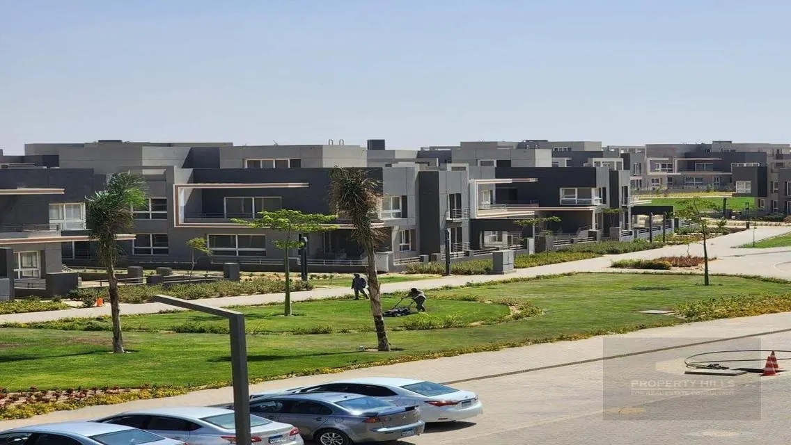 فيلا فاخرة بمساحة واسعة - مقابل بحيرات