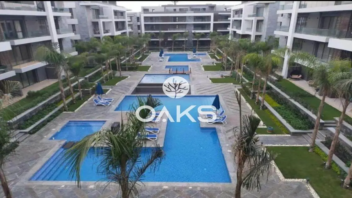 Luxury Apartment in El Patio Vida - 212