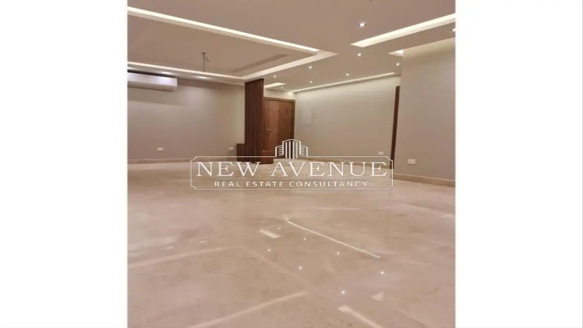Luxury Apartment for Sale in the Heart of the City