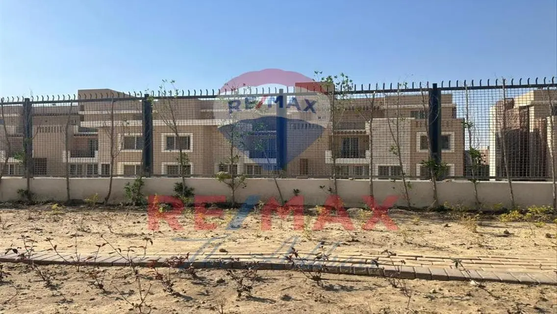 Luxury Apartment for Sale with Spacious Area