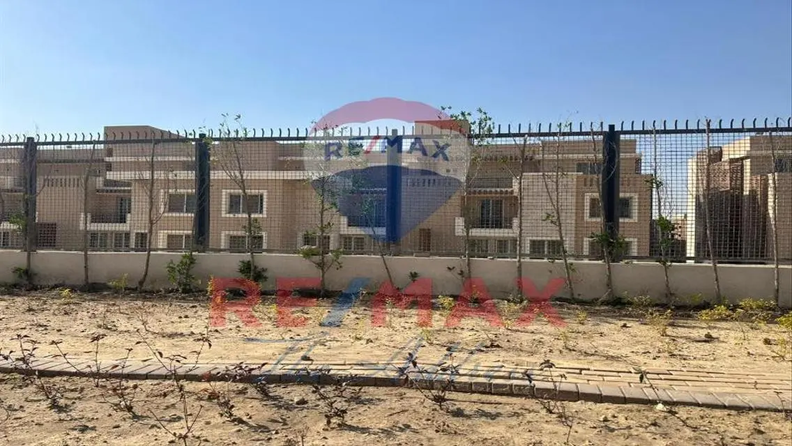Luxury Apartment for Sale with Spacious Area