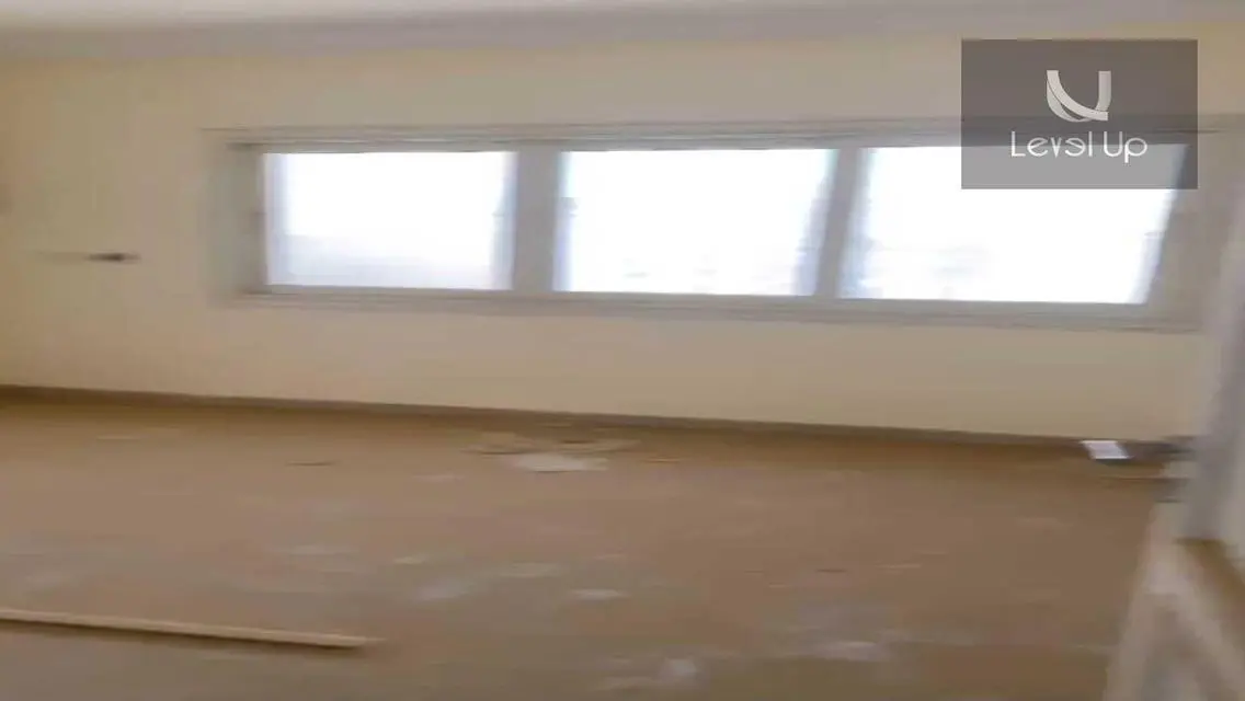 شقة فاخرة ذات إطلالة مميزة للبيع بسعر 4,162,000 جنيه