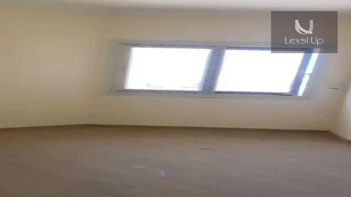 شقة فاخرة ذات إطلالة مميزة للبيع بسعر 4,162,000 جنيه