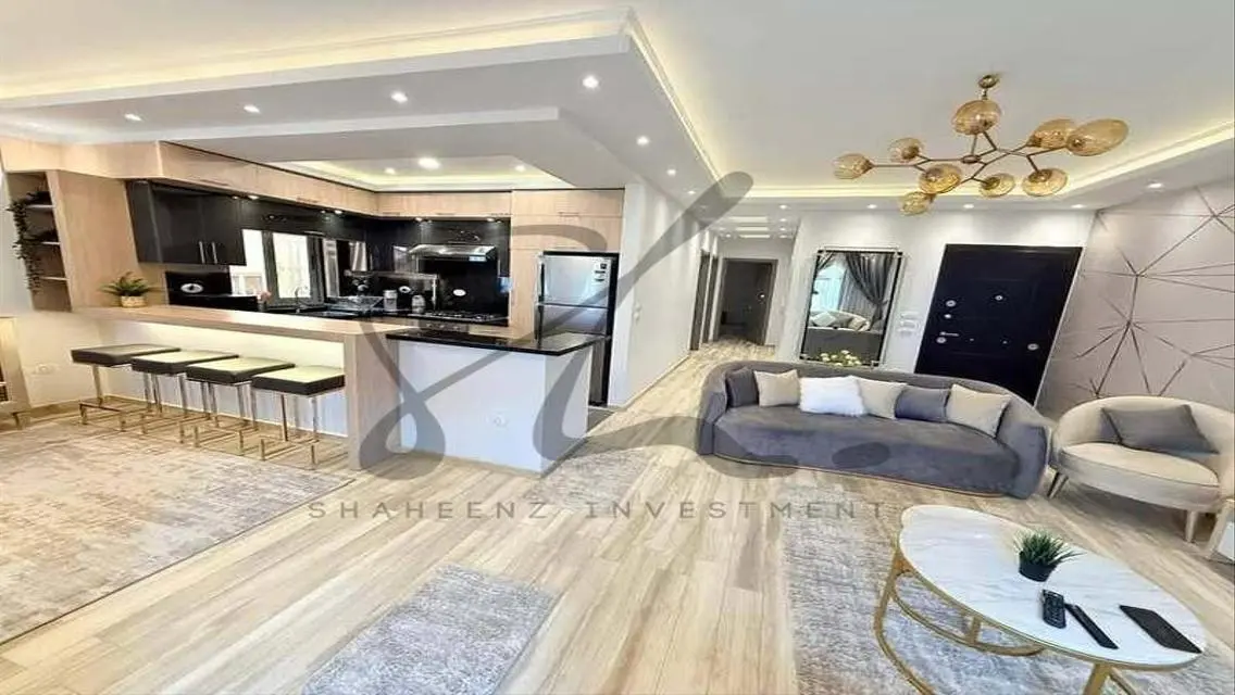 Luxurious Ready-to-Move Apartment in a Prime Location