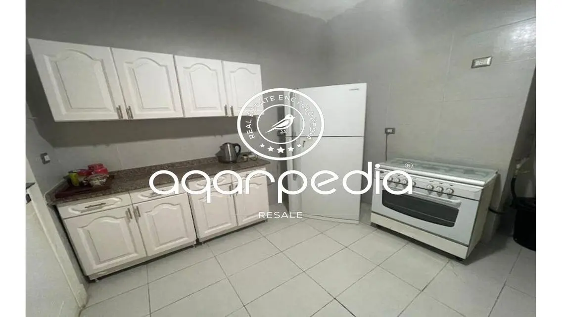 Stunning 2-Bedroom Apartment with Central Air Conditioning and Great Amenities