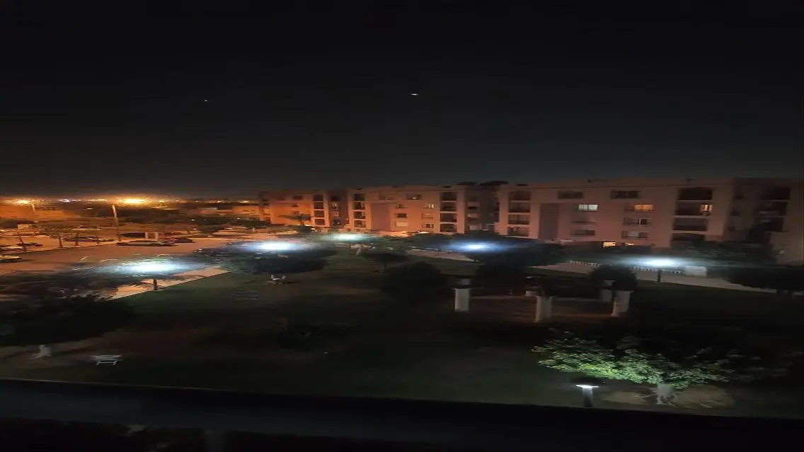 شقة فاخرة مع كافة التسهيلات للبيع
