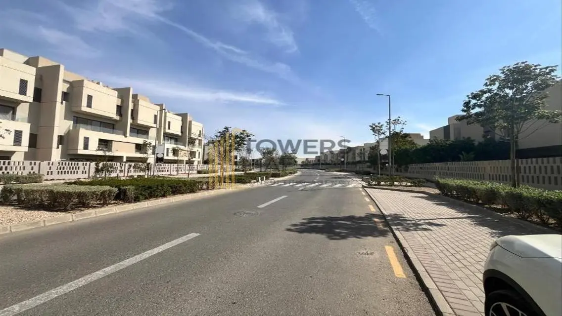 Luxury Apartment for Sale with Private Garden in a Prime Location