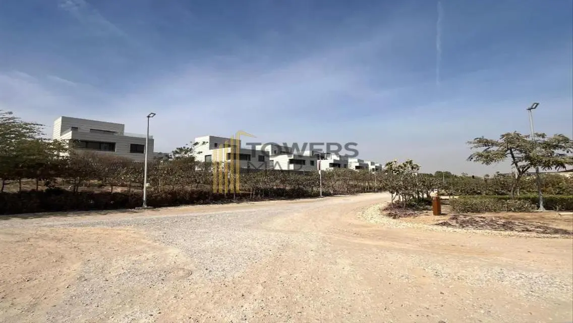 Luxury Apartment for Sale with Private Garden in a Prime Location