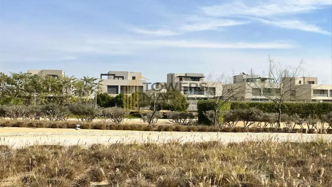 Luxury Apartment for Sale with Private Garden in a Prime Location