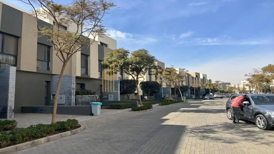 Luxury Apartment for Sale with Private Garden in a Prime Location