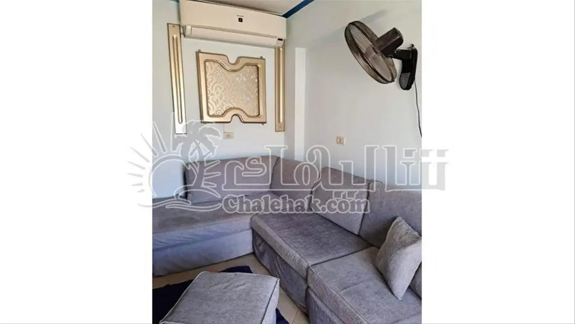 شقة فاخرة مطلة على البحيرات للبيع