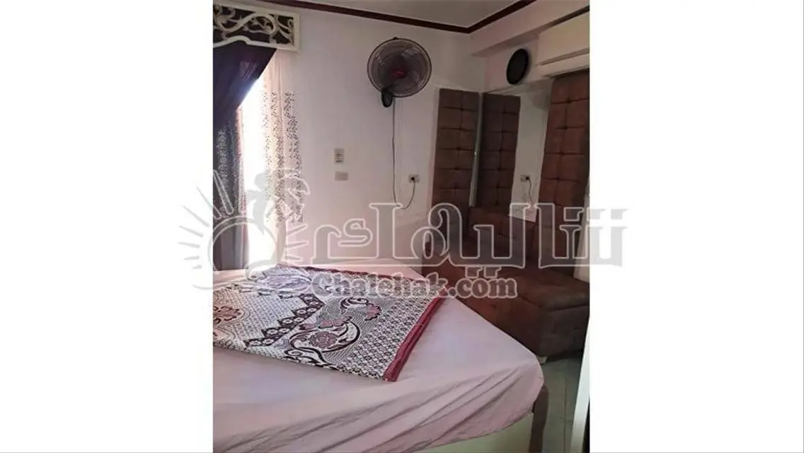شقة فاخرة مطلة على البحيرات للبيع