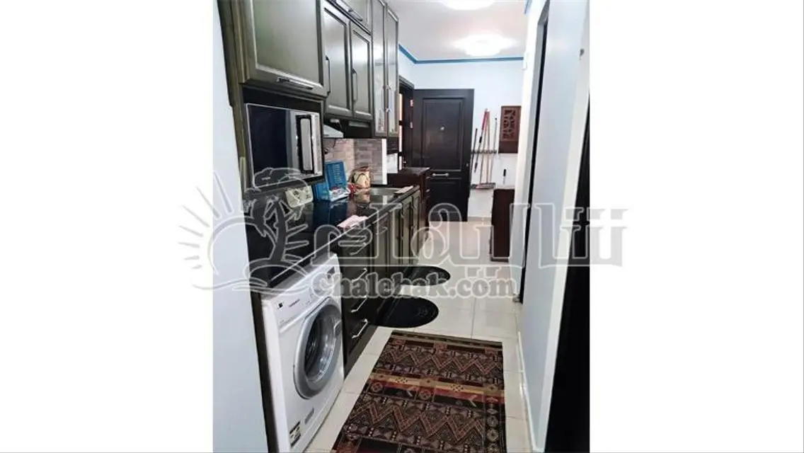 شقة فاخرة مطلة على البحيرات للبيع