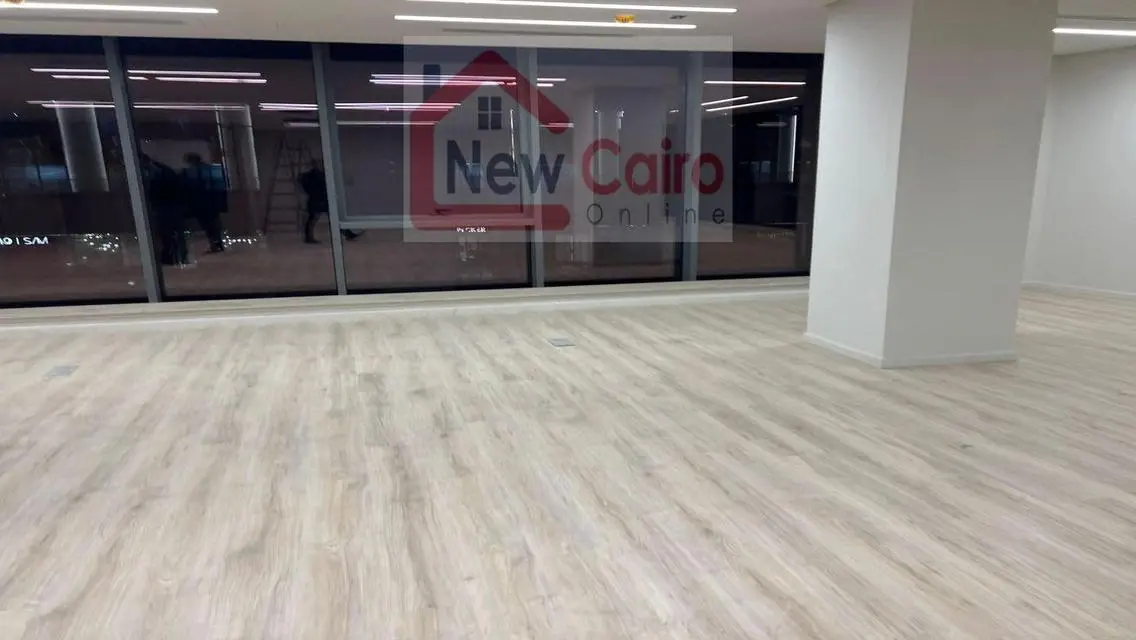 Complete Commercial Property for Sale - 695,000 EGP