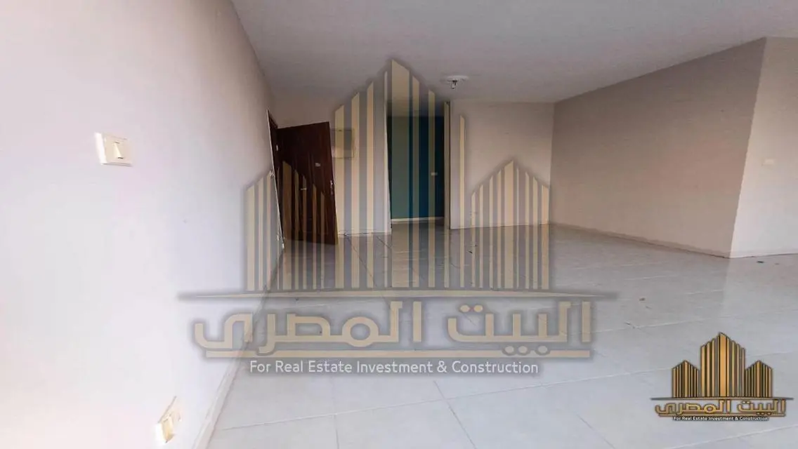 شقة فاخرة 3 غرف نوم بمساحة كبيرة وإطلالة رائعة