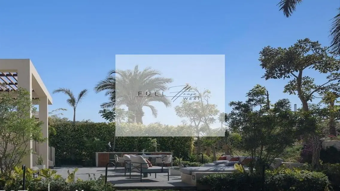 فيلا فاخرة للبيع في O West