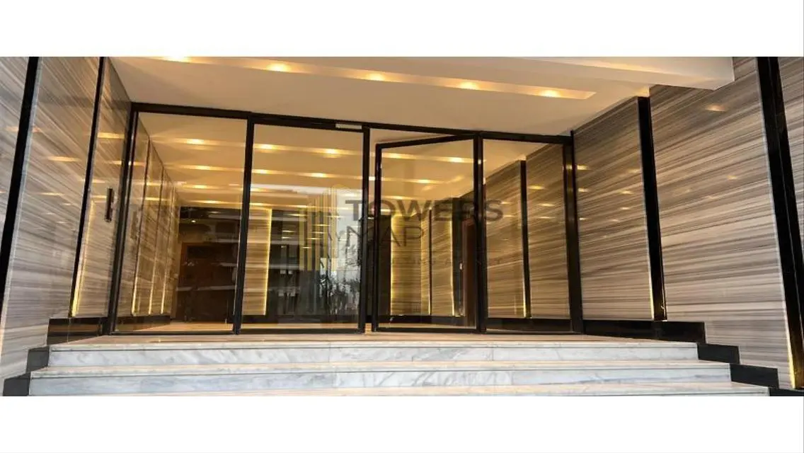 Luxury Apartment for Sale in El Patio Oro