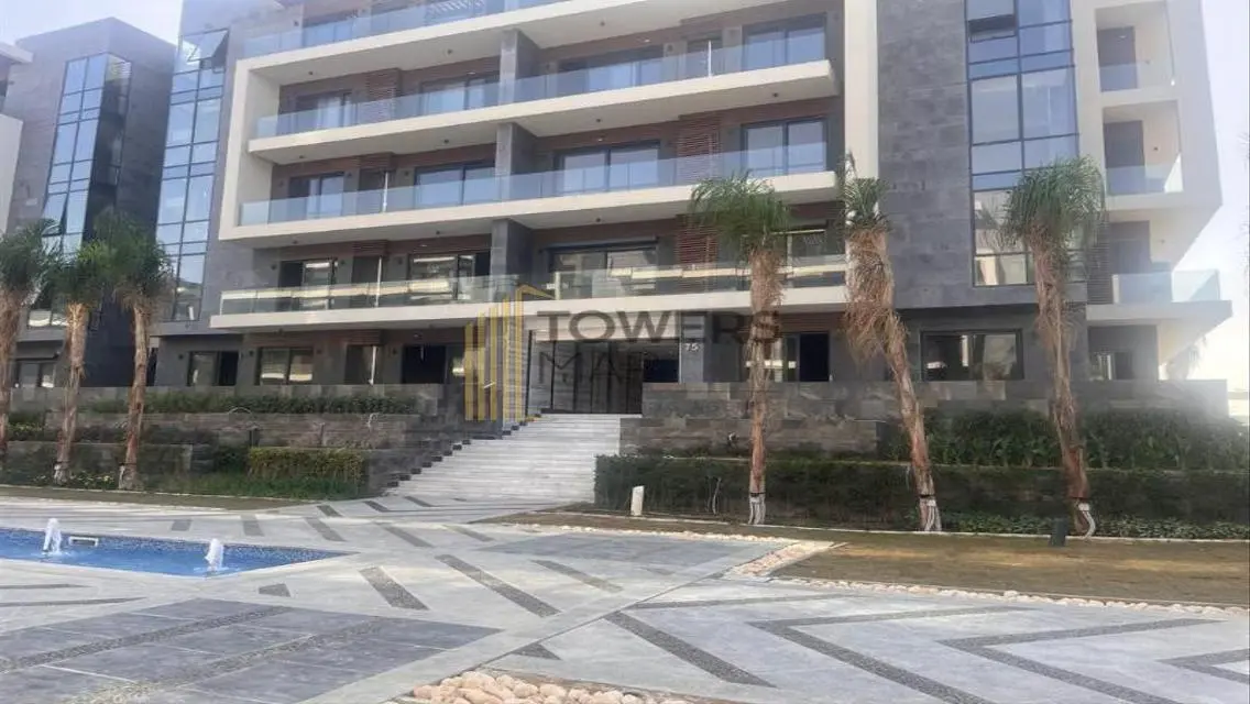 Luxury Apartment for Sale in El Patio Oro