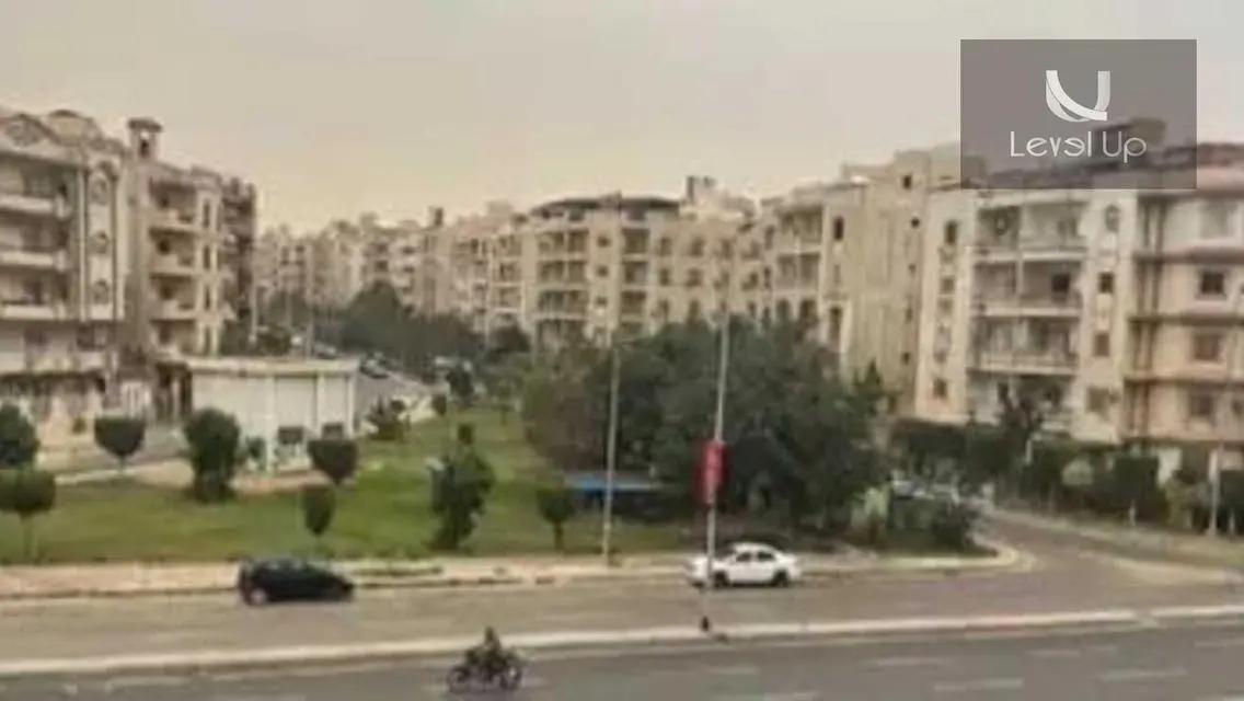 شقة فاخرة بمساحة 220 متر للبيع