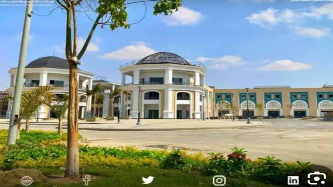 Retail Shop for Rent in Madinaty - 240 Square Meters