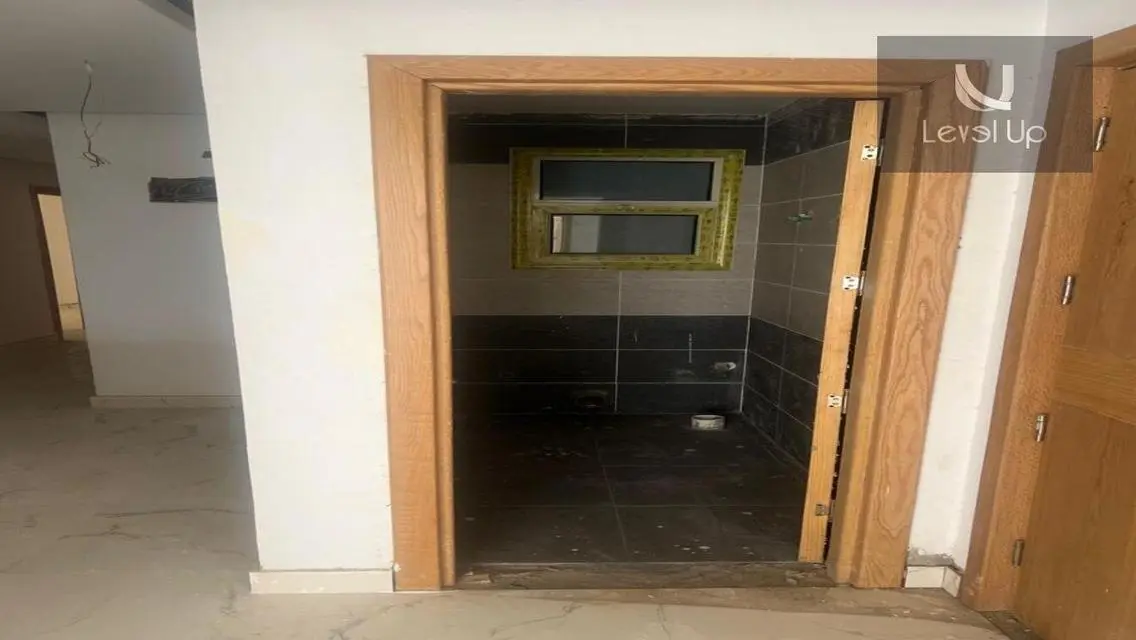 Luxury Apartment for Rent - 168 Square Meters in Prime Location