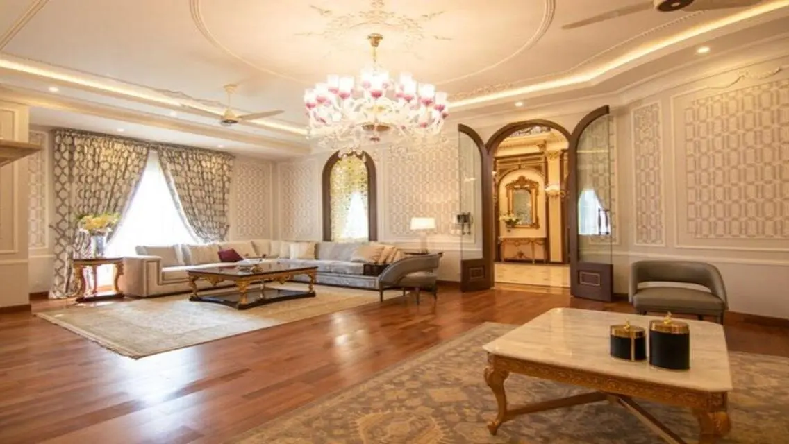 فيلا فاخرة في وادي 20