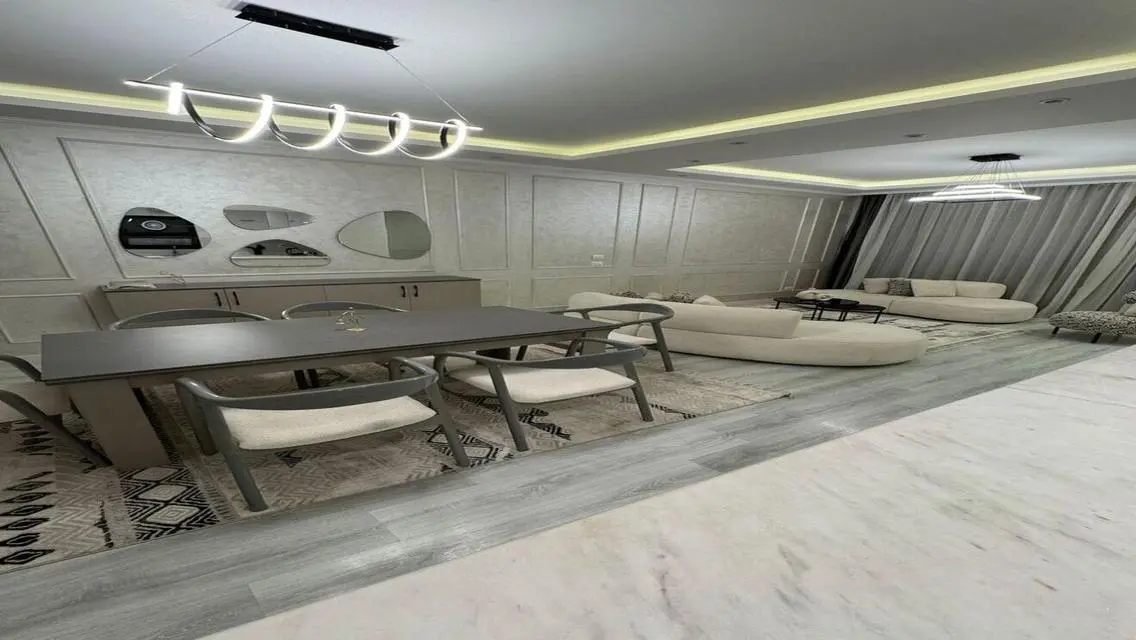 Luxurious Apartment in AUC