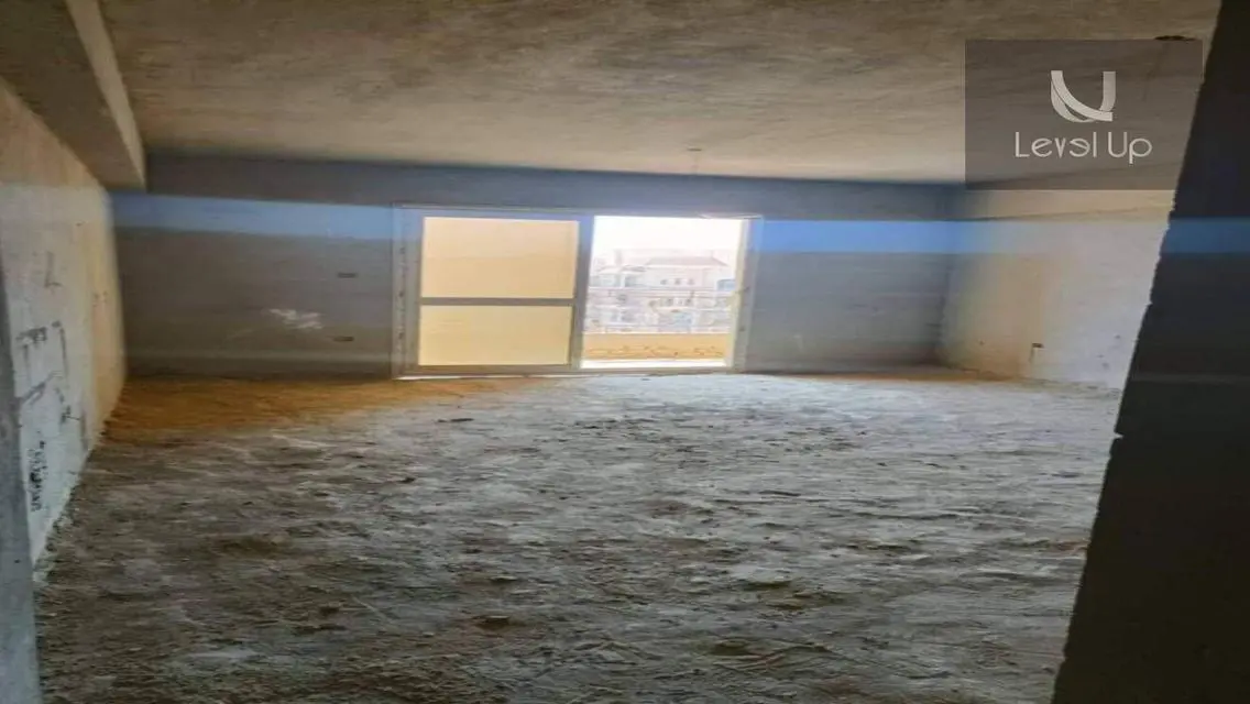 Luxury Apartment for Sale with 3 Bedrooms