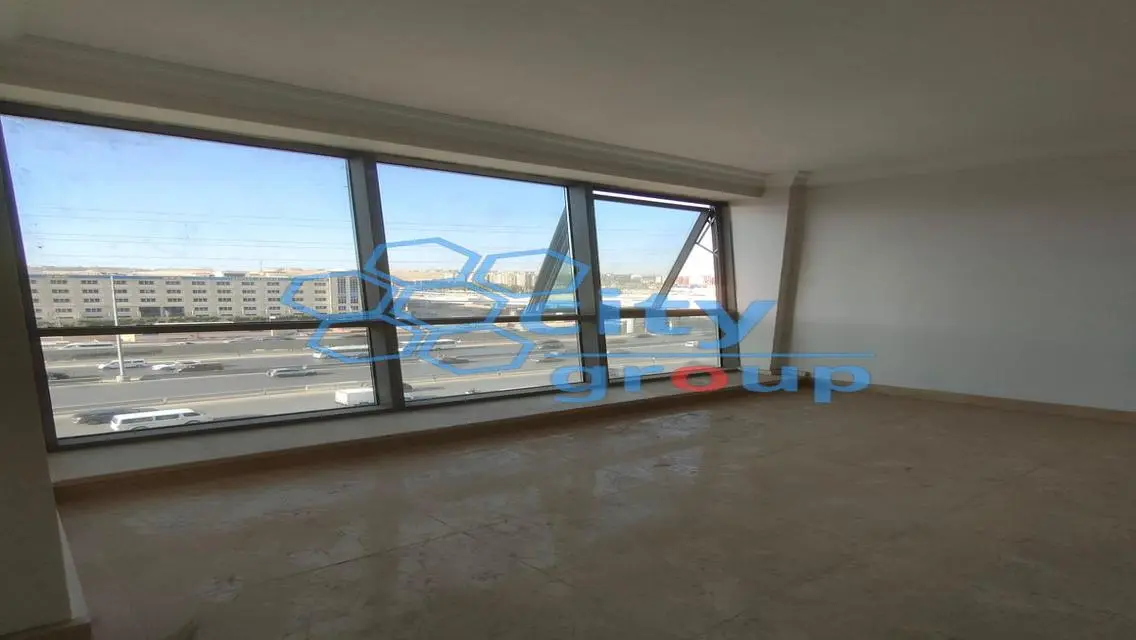 Premium 550 sqm Apartment in the City