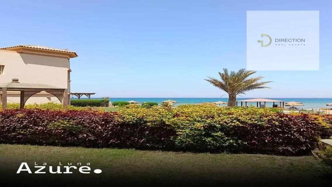 Luxury Villa Overlooking Lakes for Sale