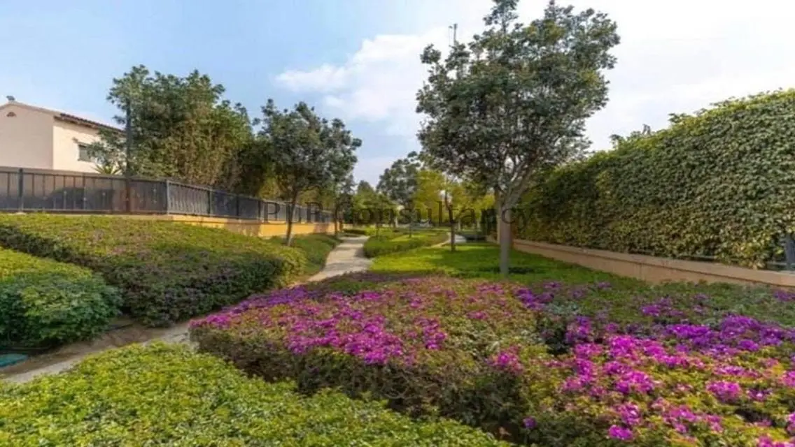 Luxury Villa for Sale in Mivida - New Cairo