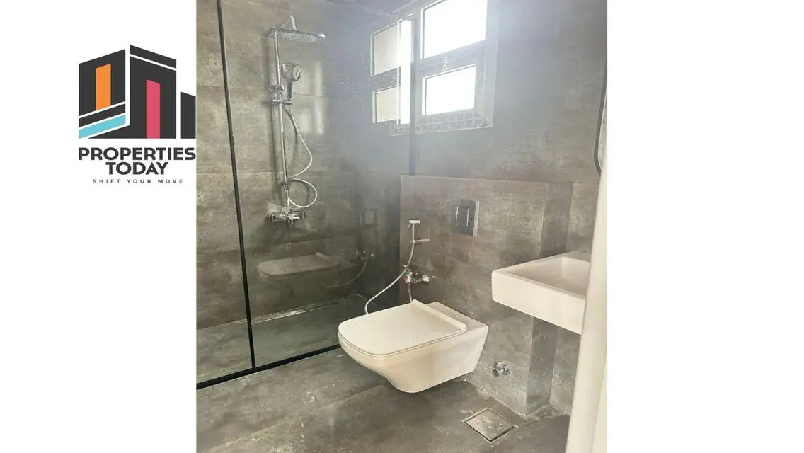 Luxury Apartment for Sale with Spacious Layout at an Attractive Price