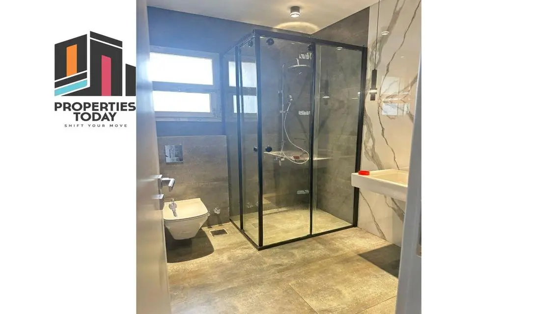 Luxury Apartment for Sale with Spacious Layout at an Attractive Price