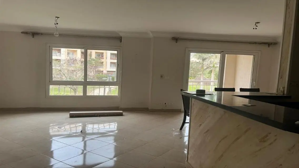 Apartment for Rent in Places