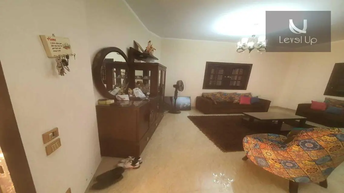 شقة مميزة مع شرفة وإطلالة رائعة