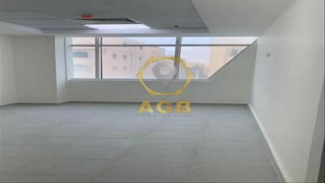 عقار متميز للايجار بتسهيلات رائعة