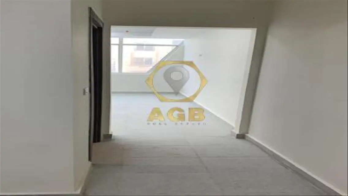 عقار متميز للايجار بتسهيلات رائعة