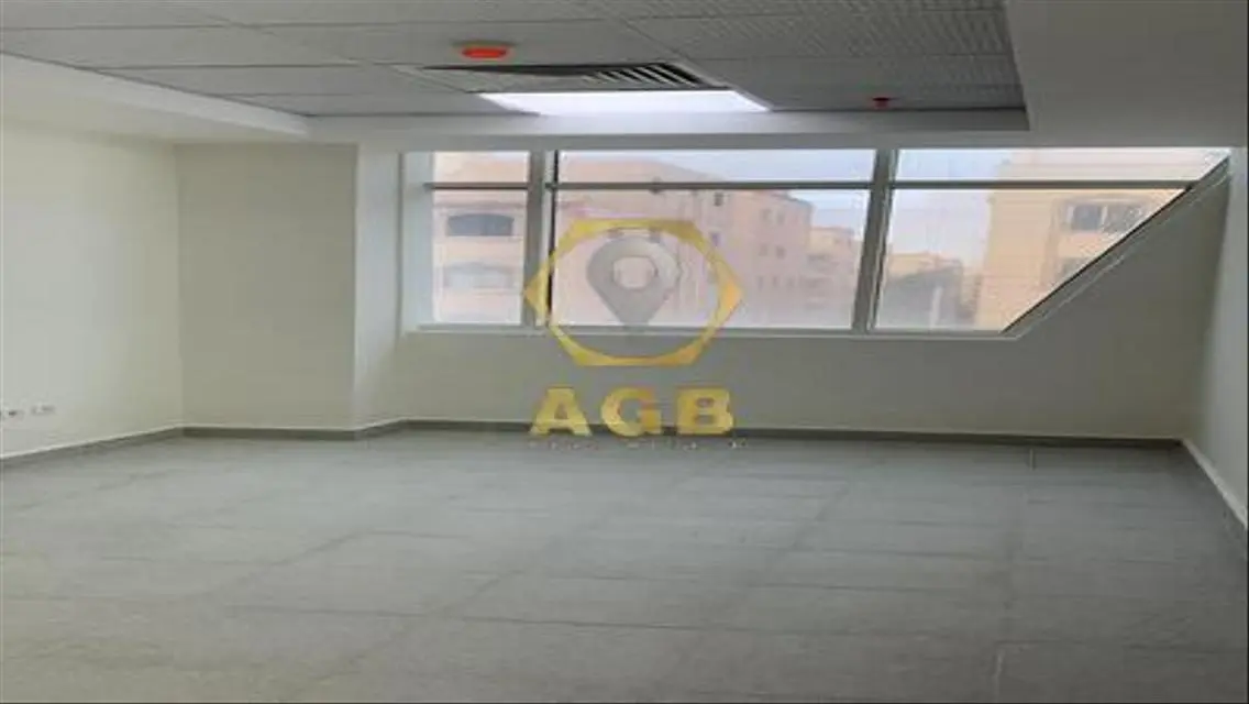 عقار متميز للايجار بتسهيلات رائعة