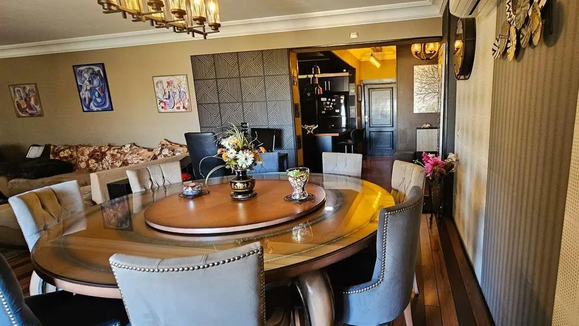 Luxury Apartment with Balcony in the Heart of the City
