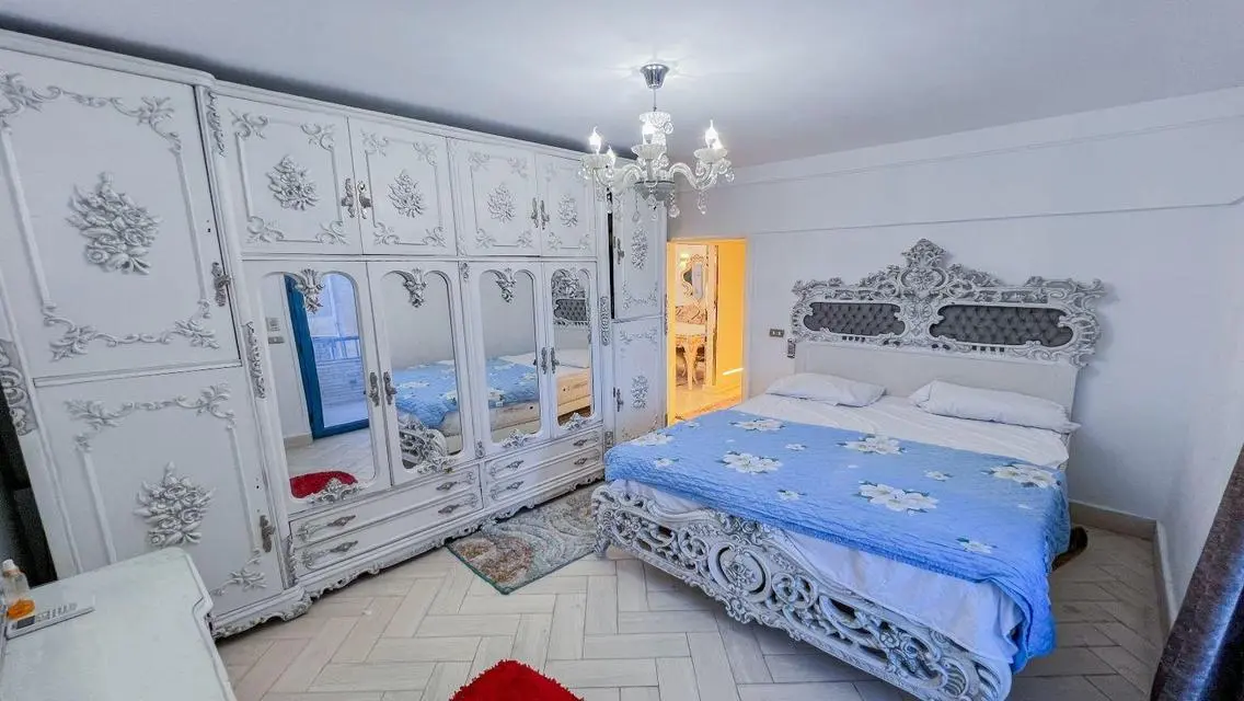 3-Bedroom Apartment for Rent in Boulkly, Alexandria - 25,000 EGP