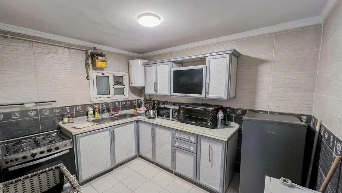 3-Bedroom Apartment for Rent in Boulkly, Alexandria - 25,000 EGP