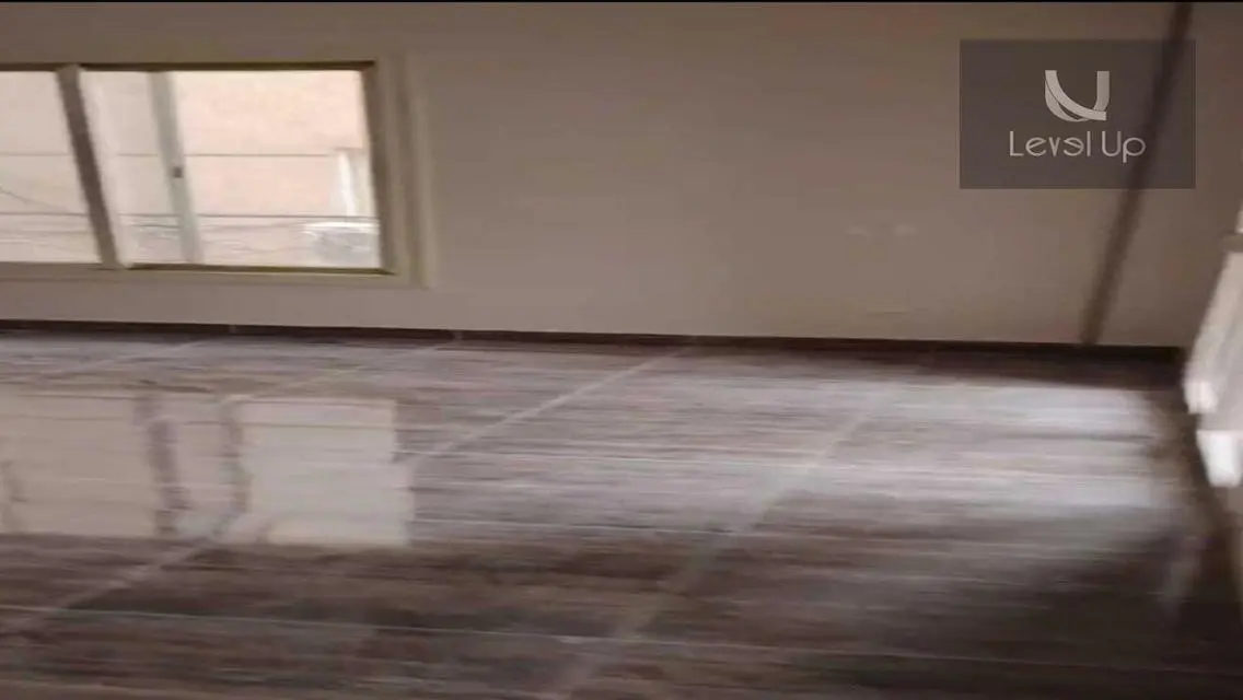 شقة فاخرة للإيجار بحي متميز