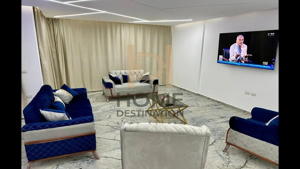 شقة فاخرة في SKY Plaza Mall مع إطلالة مميزة