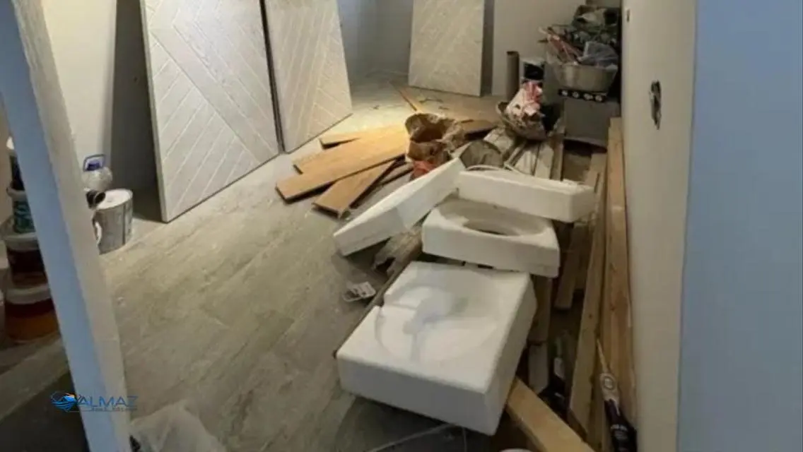 Luxury Apartment with 500 Meter Space and Security