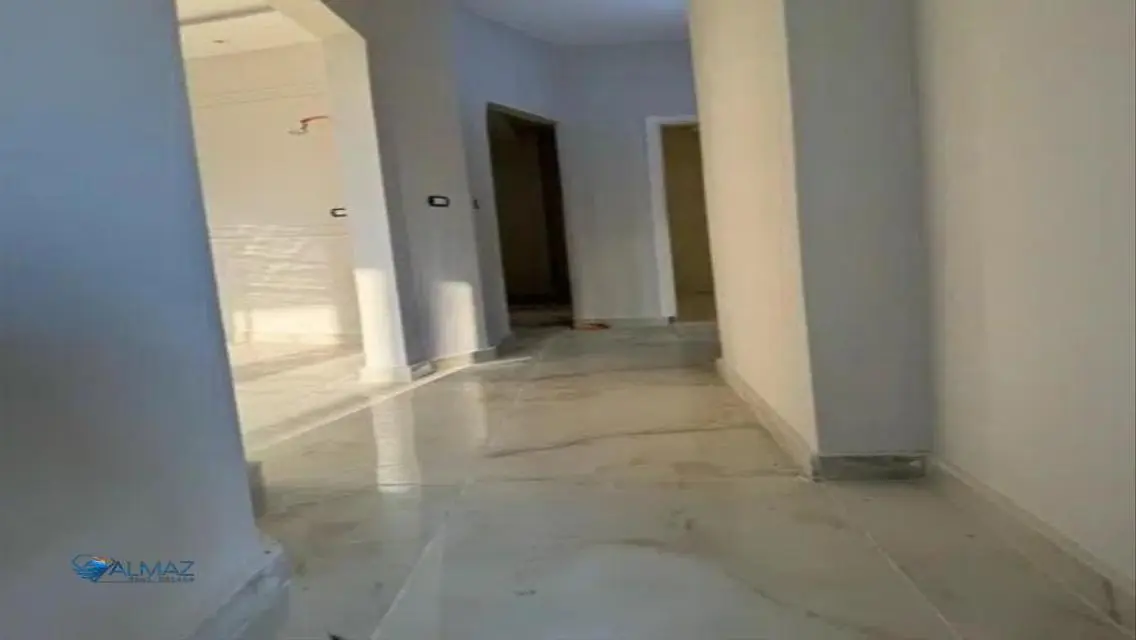 Luxury Apartment with 500 Meter Space and Security